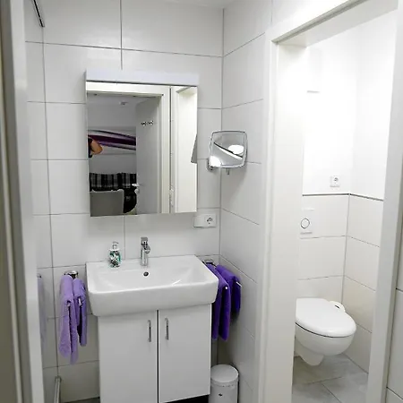 Ferienwohnung Im Atelierhaus Меерсбург Экстерьер фото