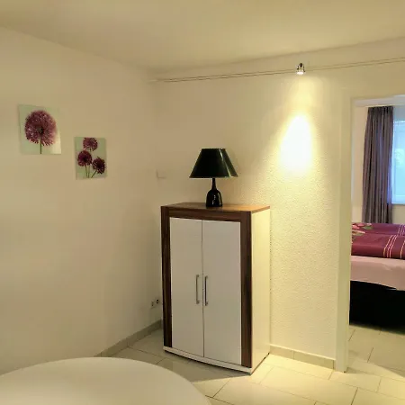 Ferienwohnung Im Atelierhaus Меерсбург Экстерьер фото